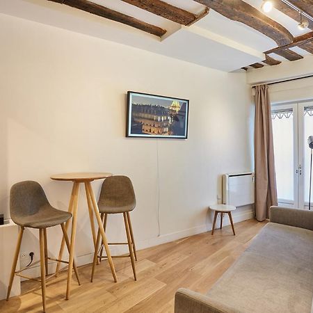Studio Le Marais Renove / Paris Historique Daire Dış mekan fotoğraf